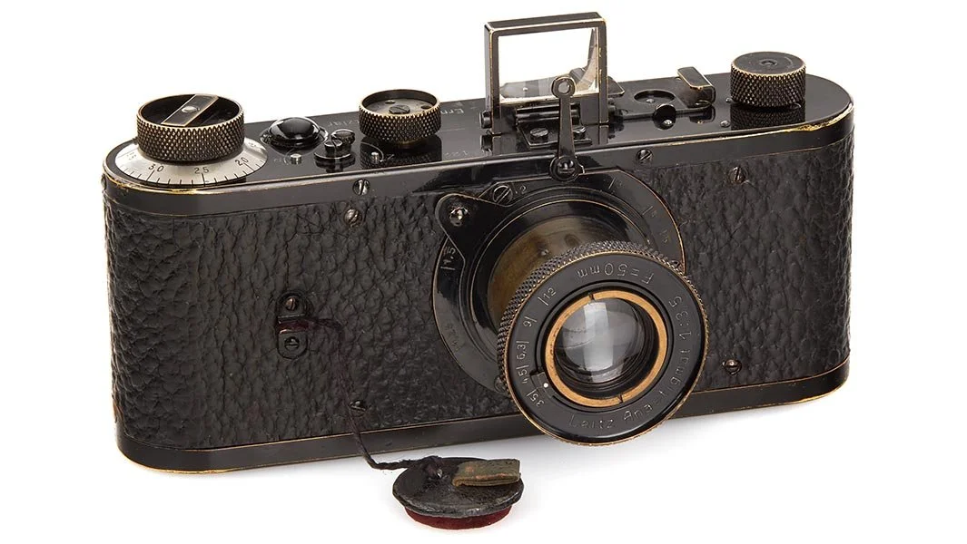 Summichronica.com - LEICA CHRONICLE